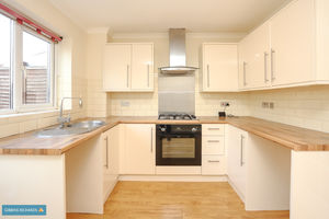Kitchen- click for photo gallery